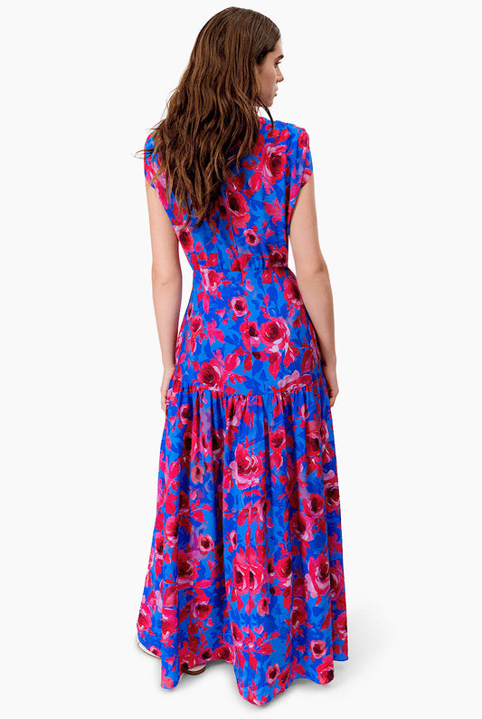 Vestido maxi floral con escote en V y olanes